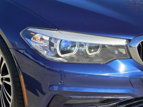 Used 2019 BMW 530i w/ Convenience Package image 8