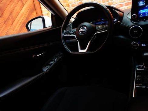 Certified 2023 Nissan Sentra SV w/ All-Weather Package FWD image 14