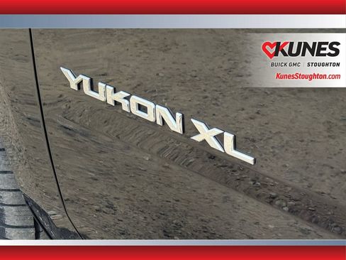 Used 2019 GMC Yukon XL SLT AWD/4WD image 46