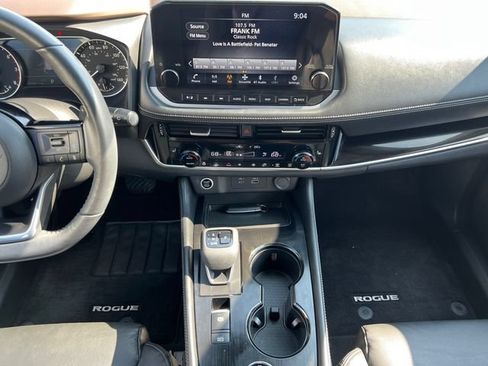 Used 2023 Nissan Rogue SL w/ SL Premium Package AWD/4WD image 11