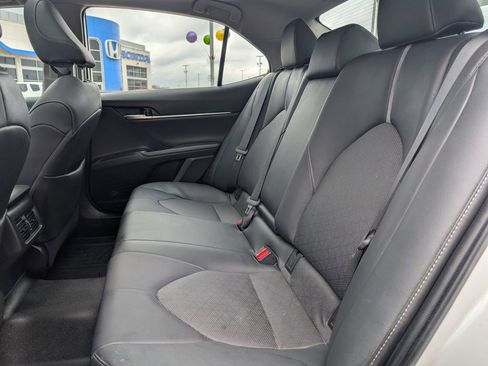 Used 2021 Toyota Camry XSE image 29