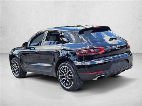 Used 2017 Porsche Macan AWD/4WD image 8
