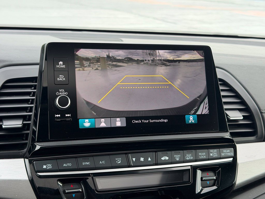 Used 2025 Honda Odyssey EX-L image 17