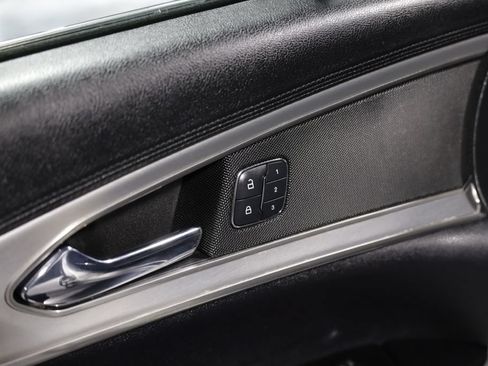 Used 2016 Lincoln MKX Premiere AWD/4WD image 11