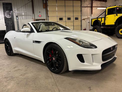 Used 2014 Jaguar F-TYPE Convertible RWD image 31