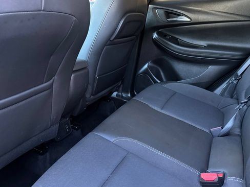 Used 2023 Buick Encore GX Preferred w/ Cold Weather Comfort Package AWD/4WD image 10