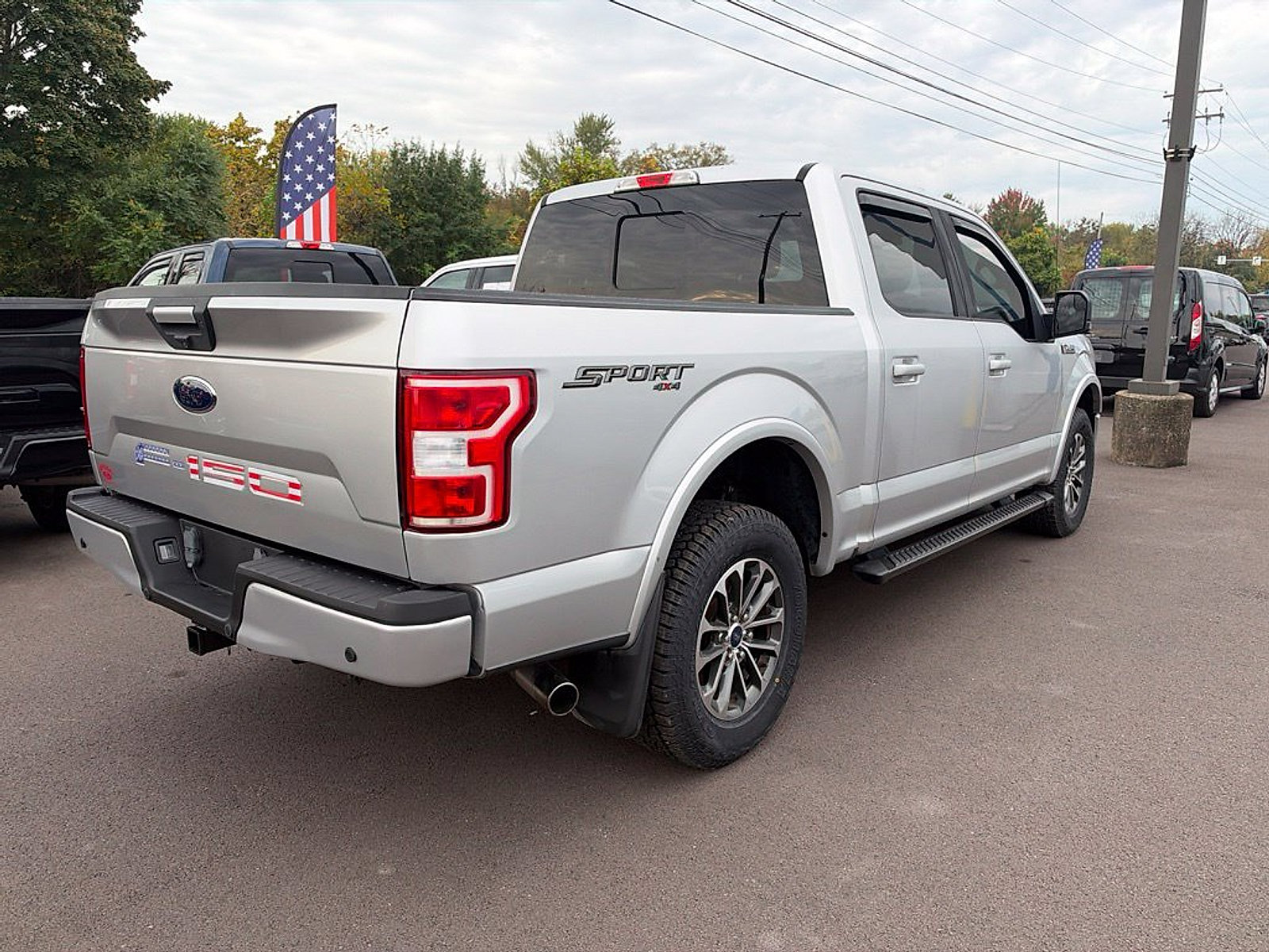 Certified 2018 Ford F150 XLT w/ Equipment Group 302A Luxury AWD/4WD image 2