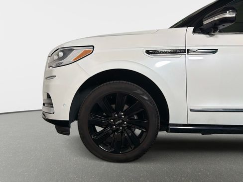 Used 2024 Lincoln Navigator L Black Label AWD/4WD image 15