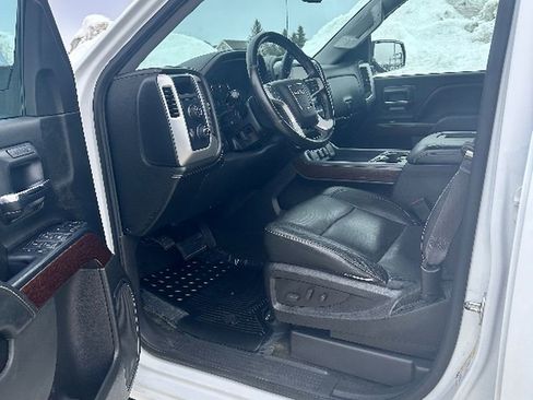 Used 2016 GMC Sierra 1500 SLT w/ SLT Preferred Package image 10