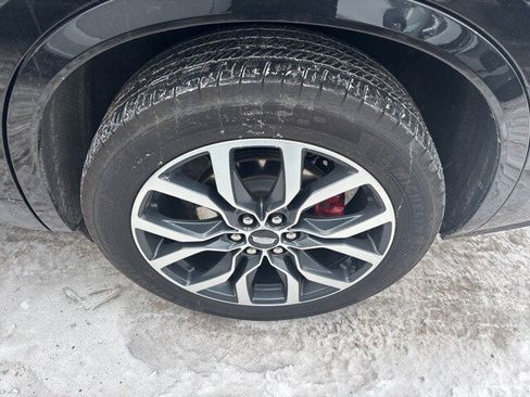 Used 2024 Cadillac XT6 Sport w/ Technology Package image 7