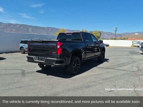Used 2023 Chevrolet Silverado 1500 RST w/ Convenience Package II RWD image 6