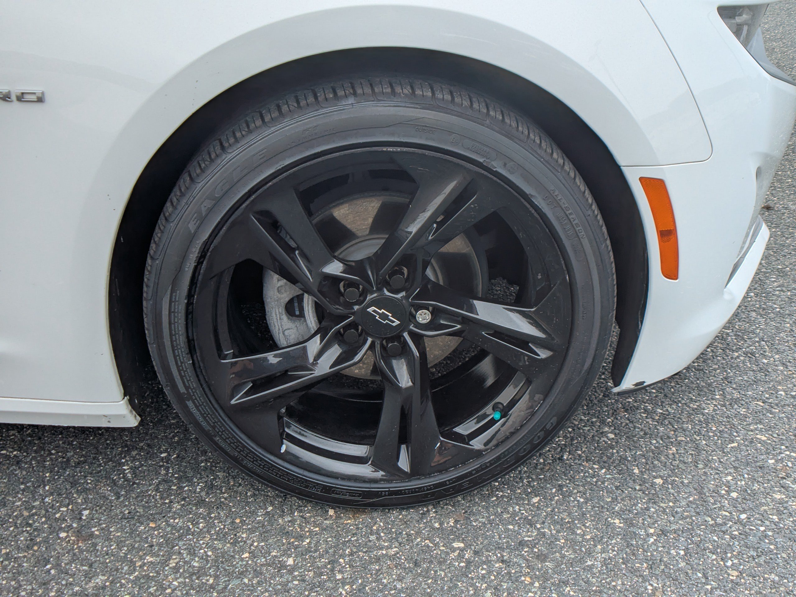 Used 2024 Chevrolet Camaro LT RWD image 12