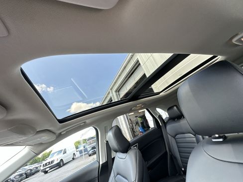 Used 2022 Ford Edge SEL w/ Convenience Package AWD/4WD image 31
