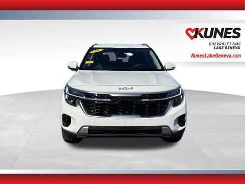 Used 2025 Kia Seltos S FWD image 11