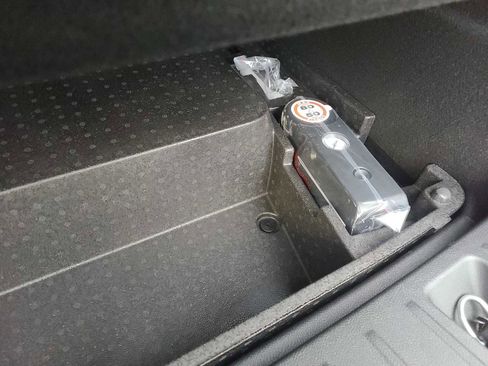 New 2024 Dodge Hornet R/T image 11