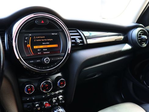Used 2019 MINI Cooper S FWD image 43