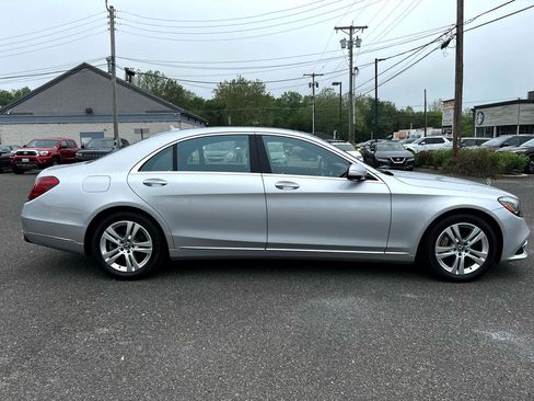 Used 2019 Mercedes-Benz S 560 4MATIC Sedan image 4