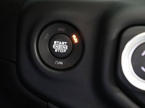 Used 2021 Jeep Wrangler Unlimited Sport AWD/4WD image 35