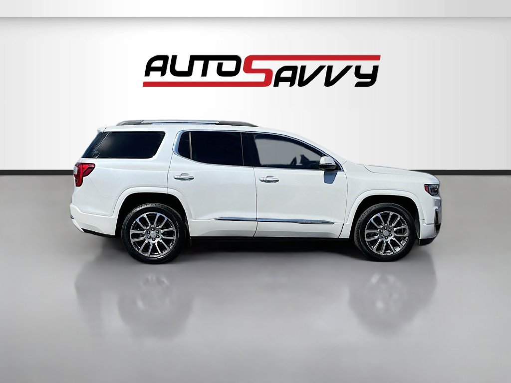 Used 2023 GMC Acadia Denali w/ Denali Technology Package FWD image 8