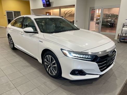 Used 2021 Honda Accord EX image 7