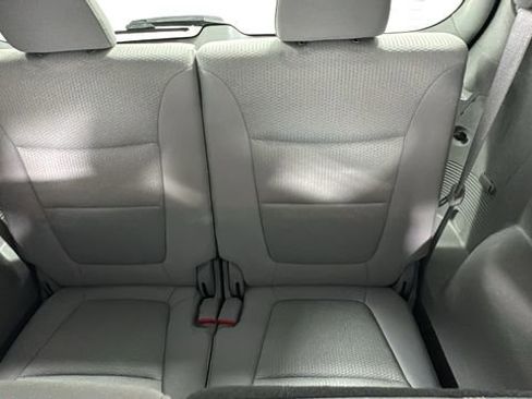 Used 2013 Kia Sorento LX image 15