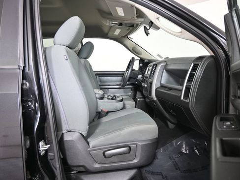 Used 2019 RAM 1500 Express w/ Wheel & Sound Group AWD/4WD image 13