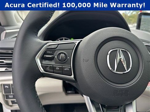 Used 2025 Acura RDX w/Technology Package image 17