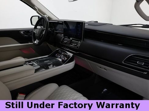 Used 2023 Lincoln Navigator L Black Label image 17