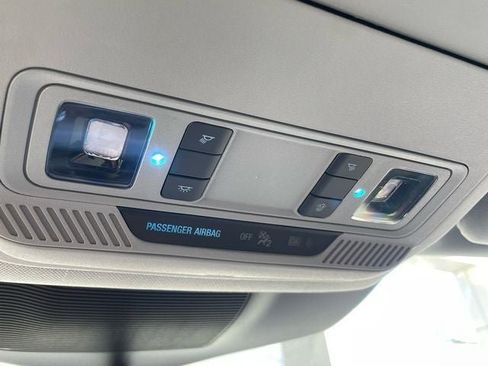 Used 2021 Ford Explorer XLT w/ Equipment Group 202A image 26