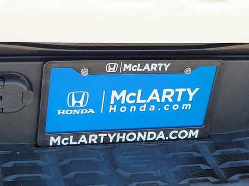 Used 2023 Toyota Tacoma TRD Off-Road image 10