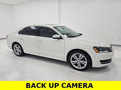 Used 2014 Volkswagen Passat TDI SE image 1