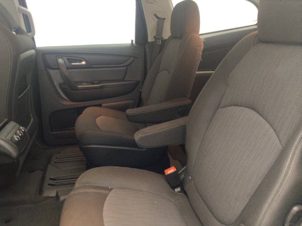 Used 2017 Chevrolet Traverse LT AWD/4WD image 18