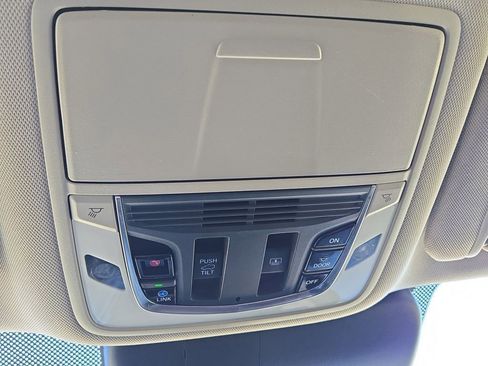 Used 2019 Acura RDX FWD w/ Advance Package image 31