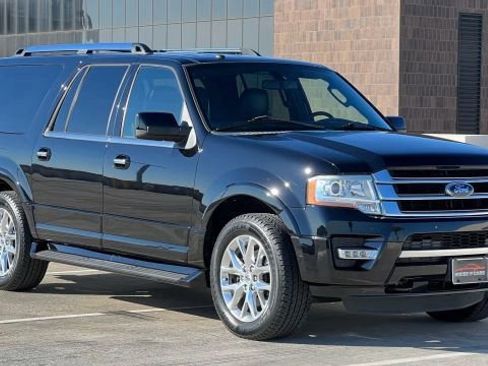Used 2017 Ford Expedition EL Limited image 5