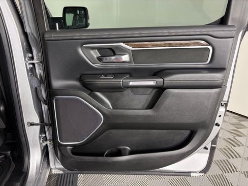 Used 2019 RAM 1500 Laramie AWD/4WD image 48