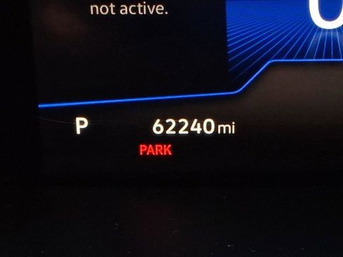 Used 2022 Volkswagen Taos SE w/ Panoramic Sunroof Package image 20