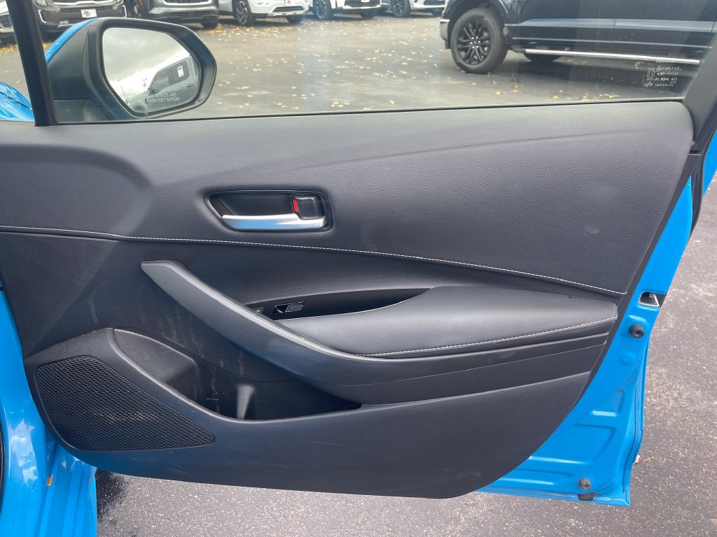 Used 2022 Toyota Corolla SE FWD image 32