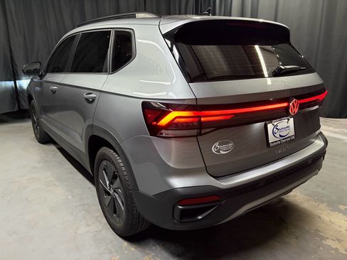 Used 2025 Volkswagen Taos S FWD image 7