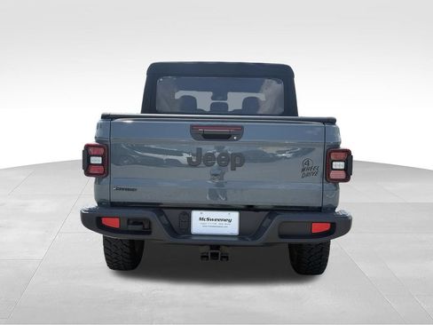 Used 2024 Jeep Gladiator Sport AWD/4WD image 25
