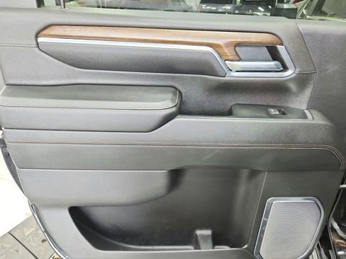 Used 2024 Chevrolet Silverado 3500 High Country w/ Technology Package AWD/4WD image 36
