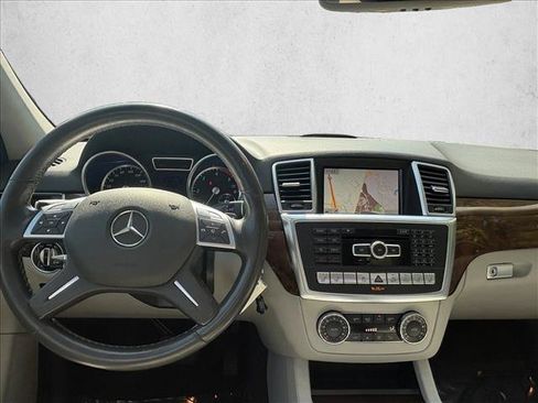 Used 2014 Mercedes-Benz ML 350 BlueTEC 4MATIC image 21