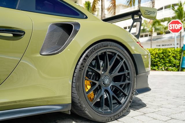 Used 2018 Porsche 911 GT2 RS RWD image 48