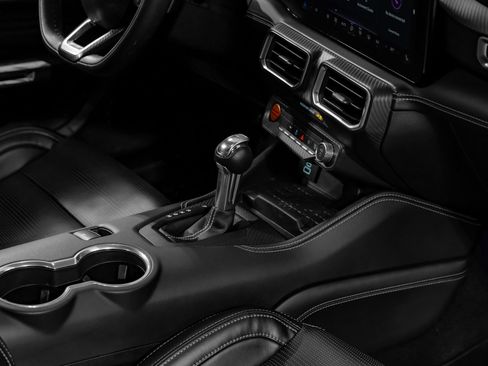 Used 2024 Ford Mustang GT Premium RWD image 31