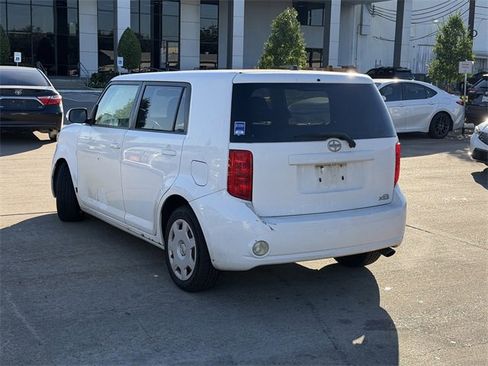 Used 2009 Scion xB image 7