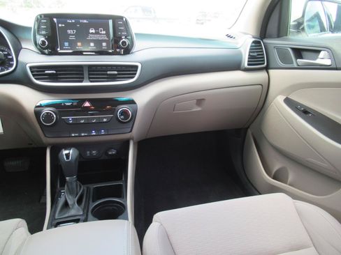 Used 2020 Hyundai Tucson SE FWD image 15