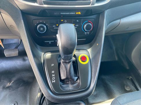 Used 2020 Ford Transit Connect XL FWD image 19