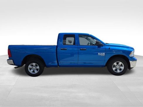 Used 2024 RAM 1500 Classic SLT AWD/4WD image 16