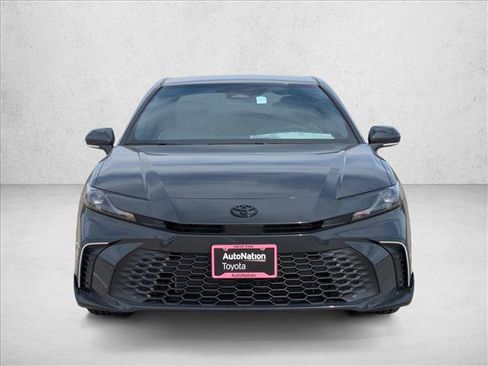 Used 2026 Toyota Camry SE w/ Convenience Package FWD image 6
