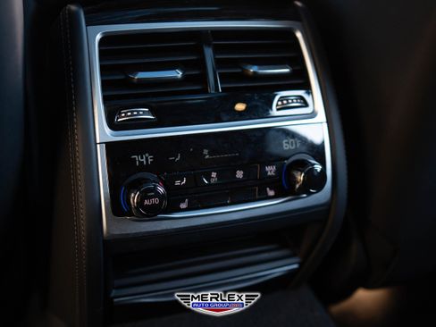 Used 2020 BMW 750i xDrive w/ Executive Package image 22