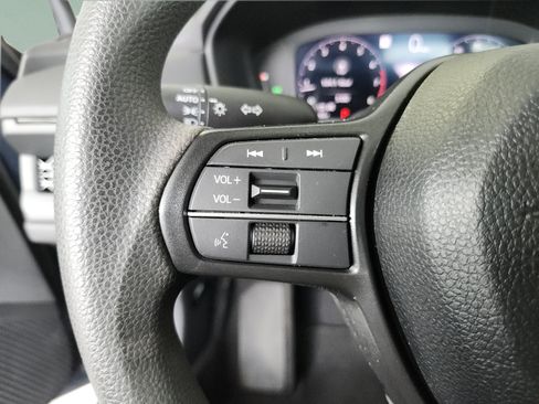 Used 2024 Honda Accord EX image 16
